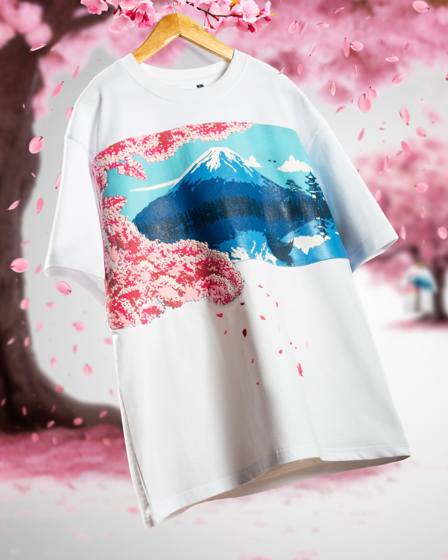 SAKURA T-SHIRT