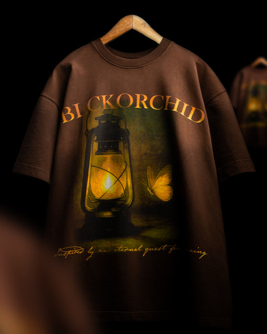 LANTERN T-SHIRT