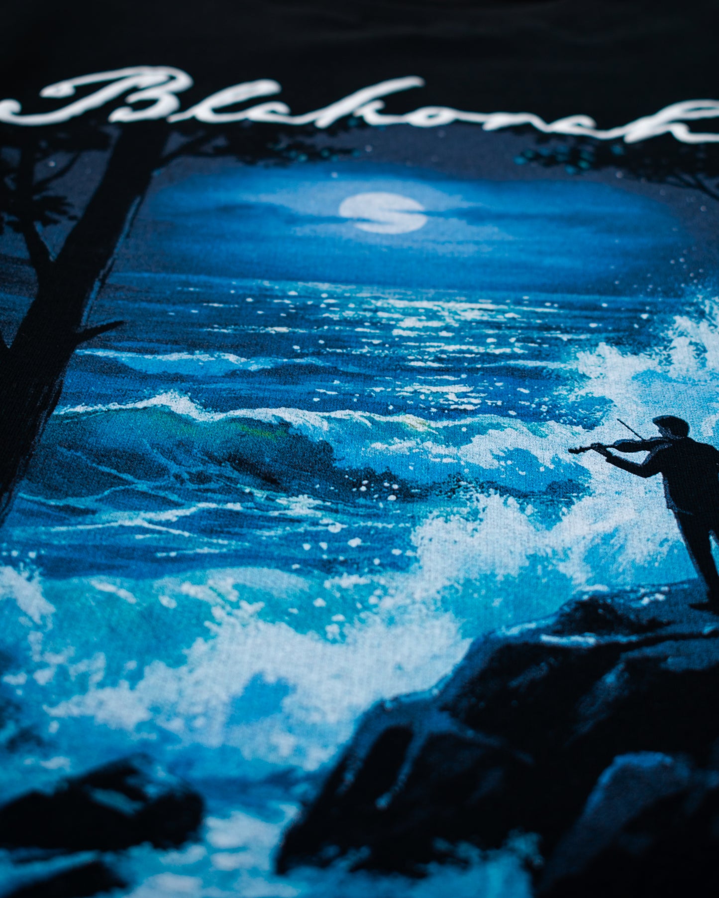 THE OCEAN'S SYMPHONY T-SHIRT