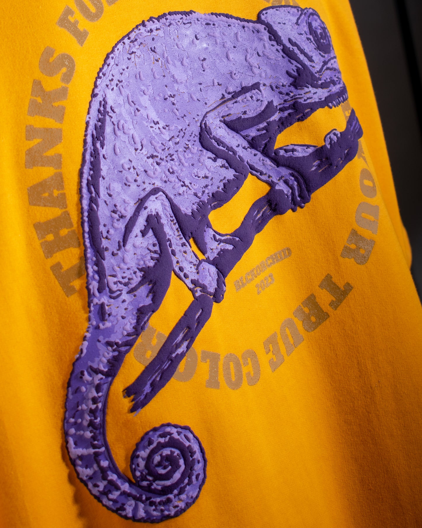 Chameleon T-Shirt Mustard