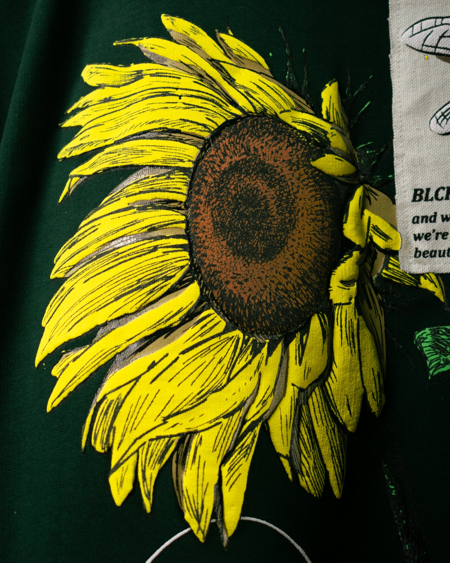 FINDING PEACE 2.0 T-SHIRT [FOREST GREEN]